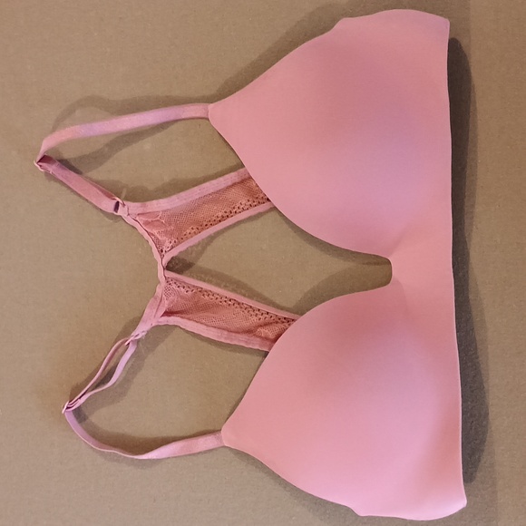 Victoria’s Secret Bra 32 C - Picture 6 of 6